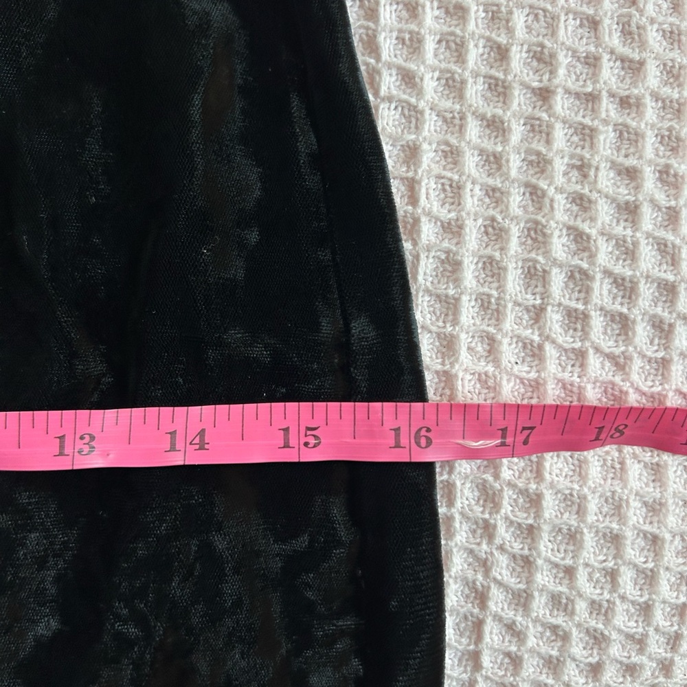 SOLD ****Vintage deadstock old Hollywood glam black velvet gothicglam long - Picture 12 of 16